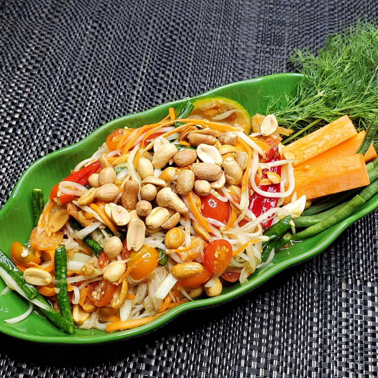 Som Tam Thai Papaya Salad